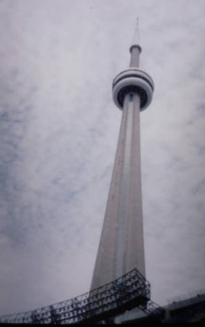 pic_of_the_cn_tower_i_took.jpg
